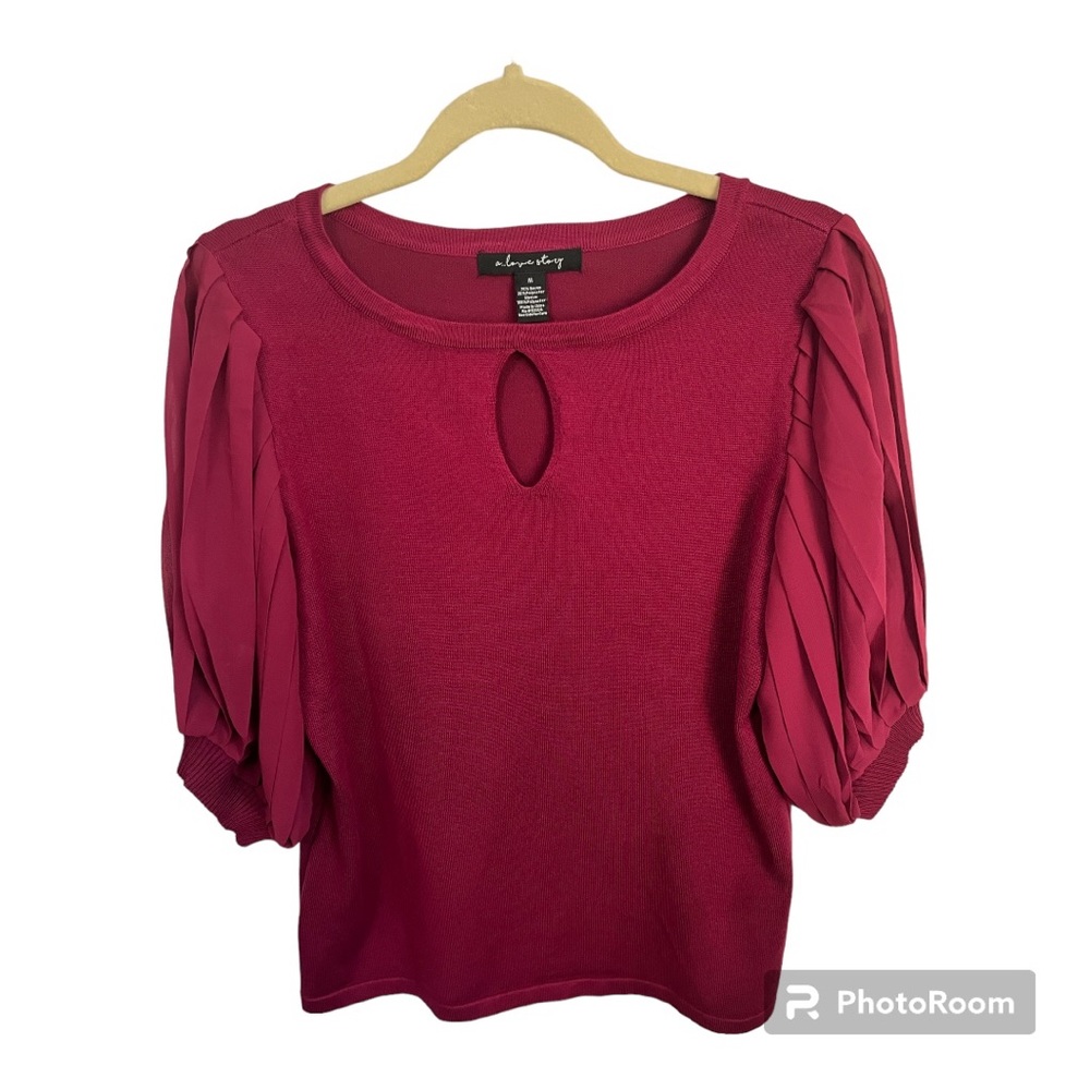 A Love Story Blouse/Sweater - Size M             Color: Magenta
